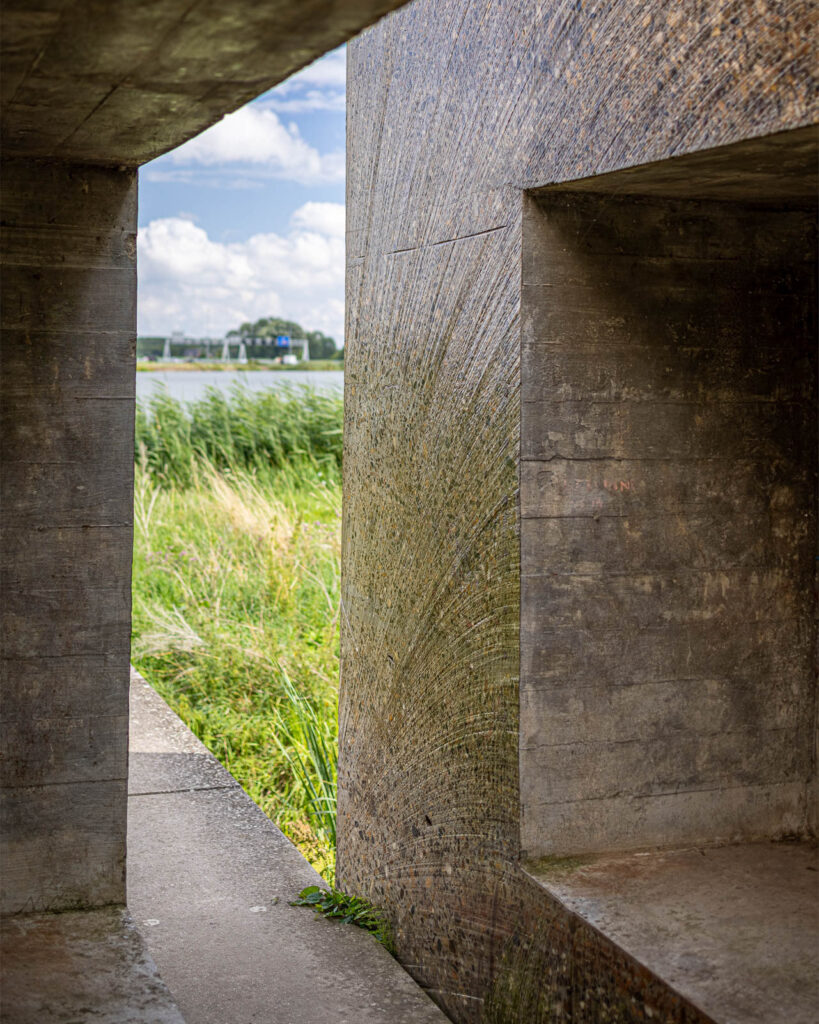 Detailfoto van het land-art-project "bunker 599" in Culemborg bij Utrecht.